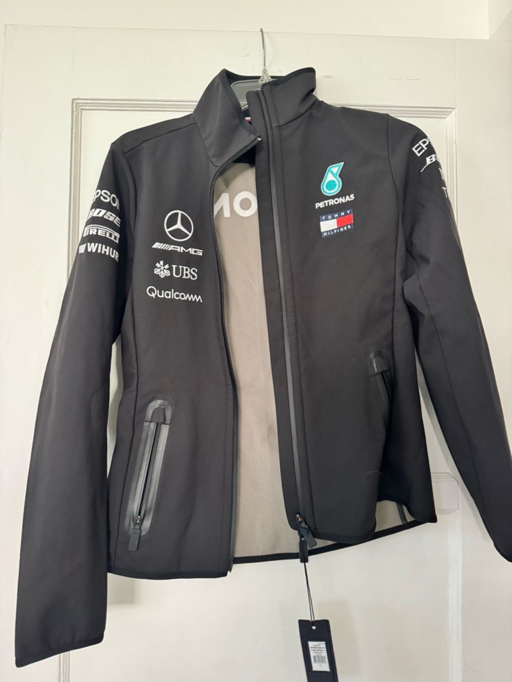 Mercedes AMG F1 Petronas Black Team Softshell Jacket